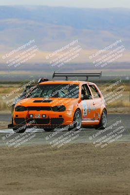 media/Sep-30-2023-24 Hours of Lemons (Sat) [[2c7df1e0b8]]/Track Photos/10am (Star Mazda)/